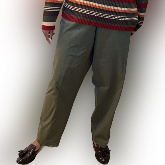 Elisabeth By Liz Claiborne Olive Flat Front Pants  Size 20 - Picture 3 of 4